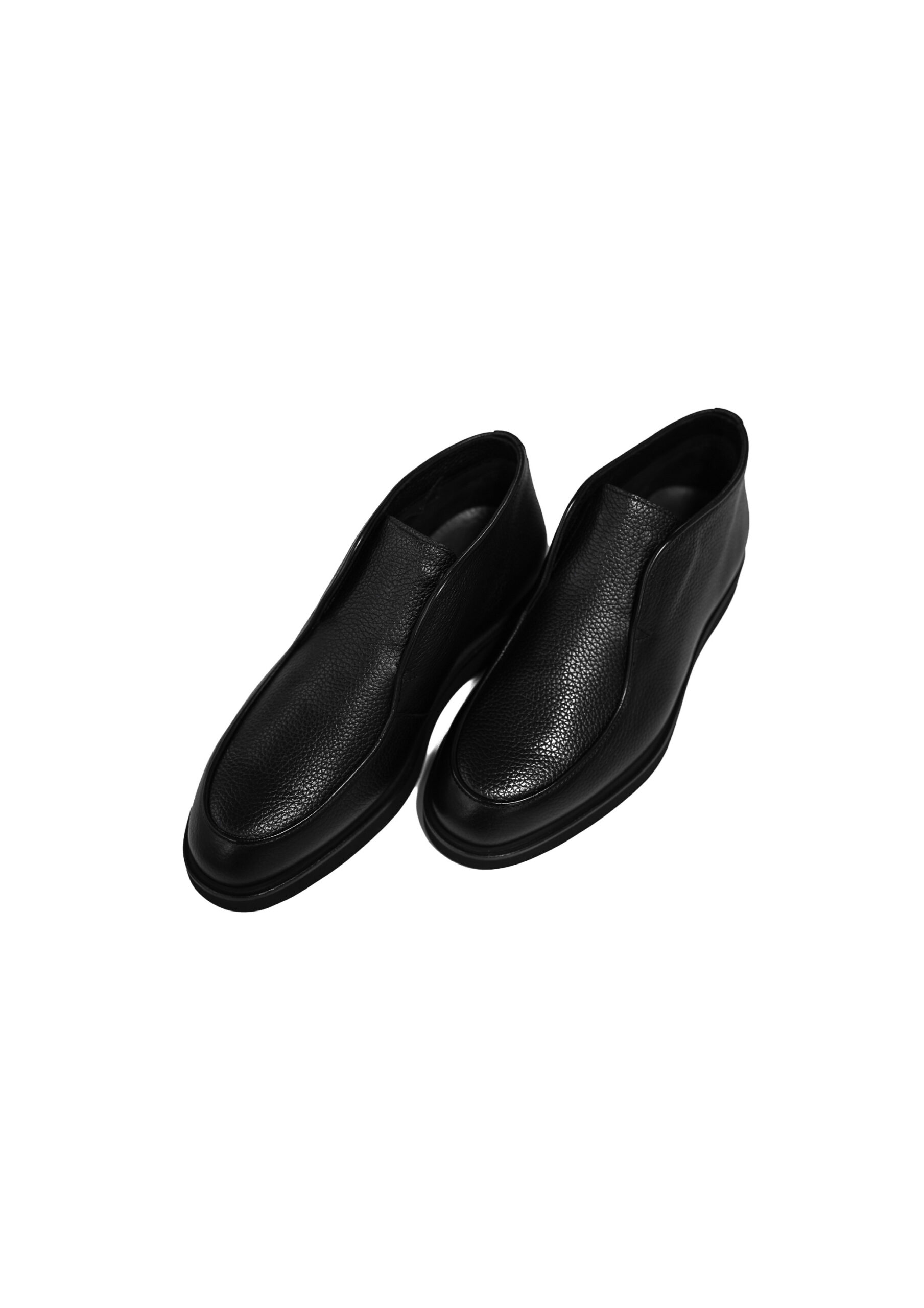 Qara Dənəvər Slip On Ayaqqabı - Image 3
